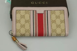 gucci钱包价格,款式与材质决定奢华程度”