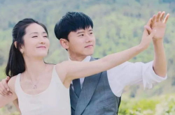 娱乐圈吃瓜夫妇是谁啊,揭秘明星夫妻背后的甜蜜与争议